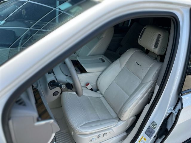 2023 Cadillac Escalade ESV Sport Platinum