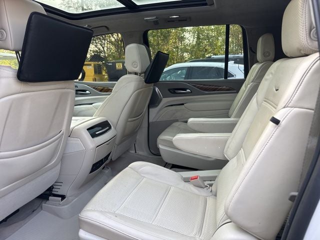 2023 Cadillac Escalade ESV Sport Platinum