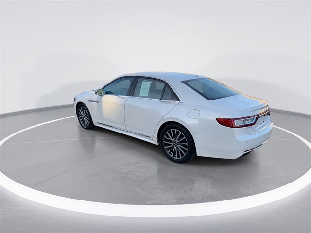 2017 Lincoln Continental Select
