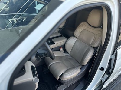 2023 Lincoln Navigator L Reserve