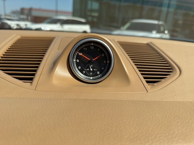 2017 Porsche Macan Base