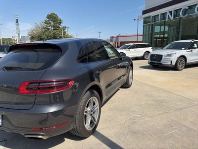 2017 Porsche Macan Base