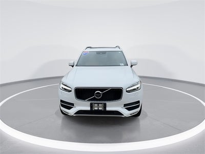2017 Volvo XC90 T6 Momentum