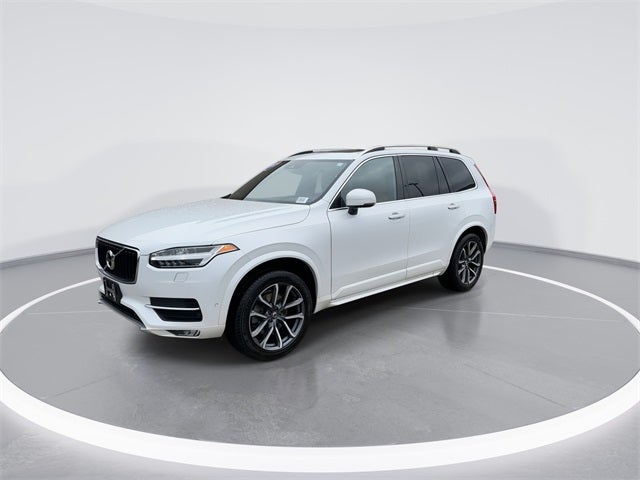 2017 Volvo XC90 T6 Momentum