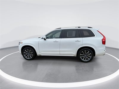 2017 Volvo XC90 T6 Momentum