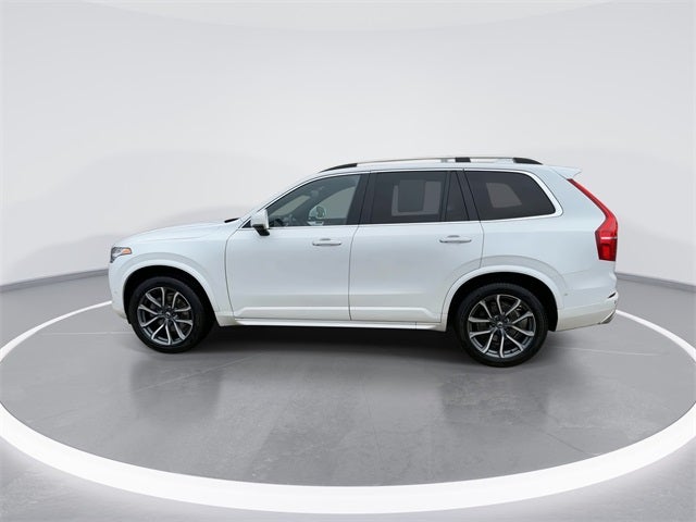 2017 Volvo XC90 T6 Momentum