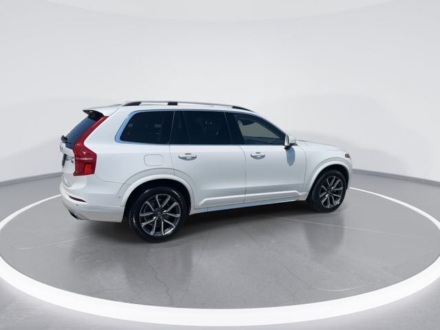 2018 Volvo XC90 T6 Momentum