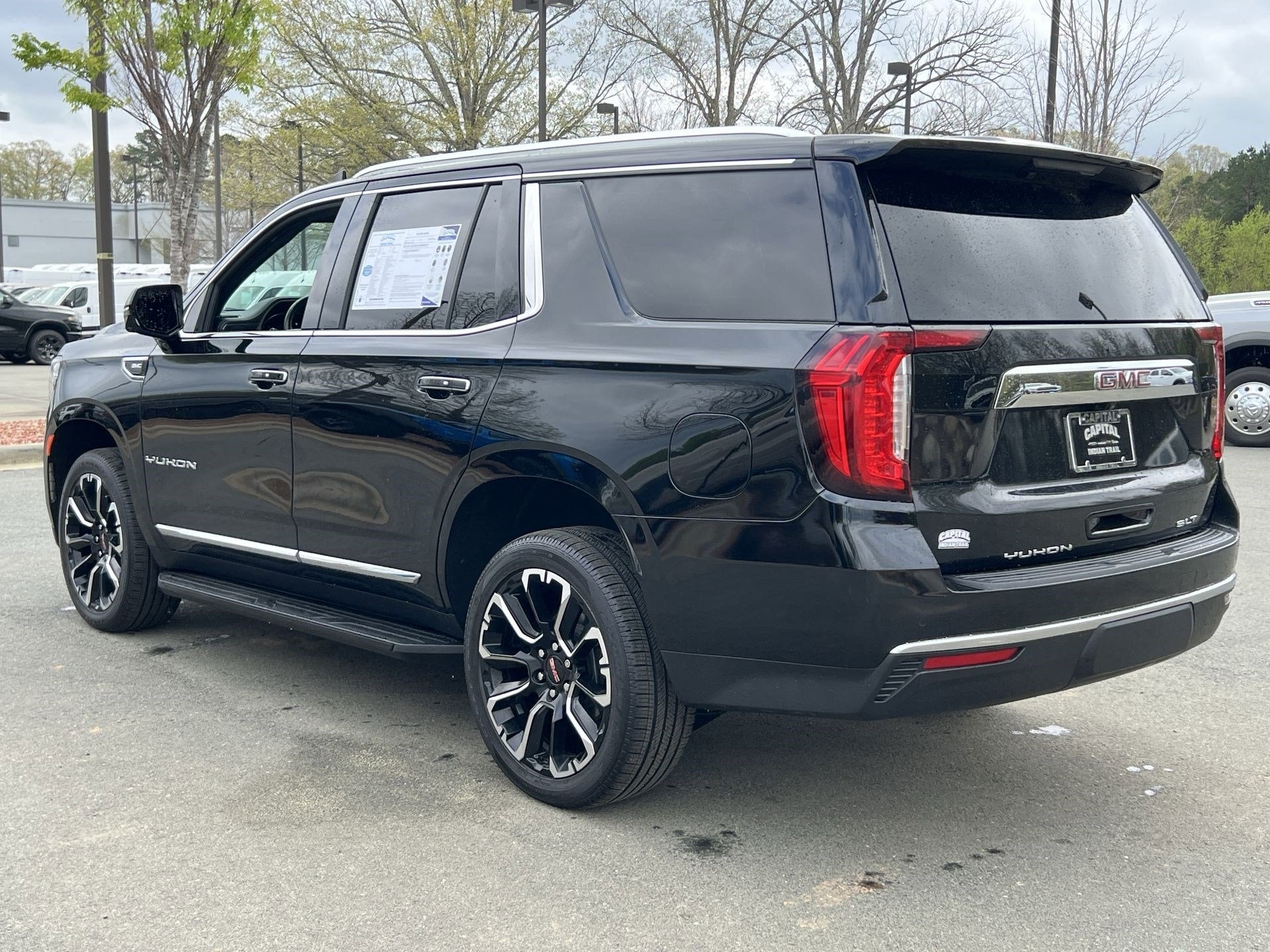 2022 GMC Yukon SLT