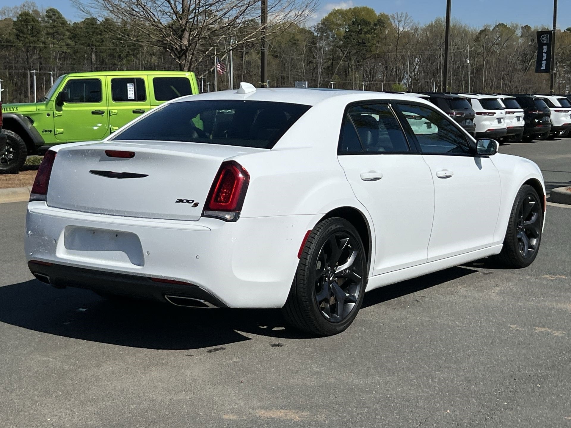 2023 Chrysler 300 300S