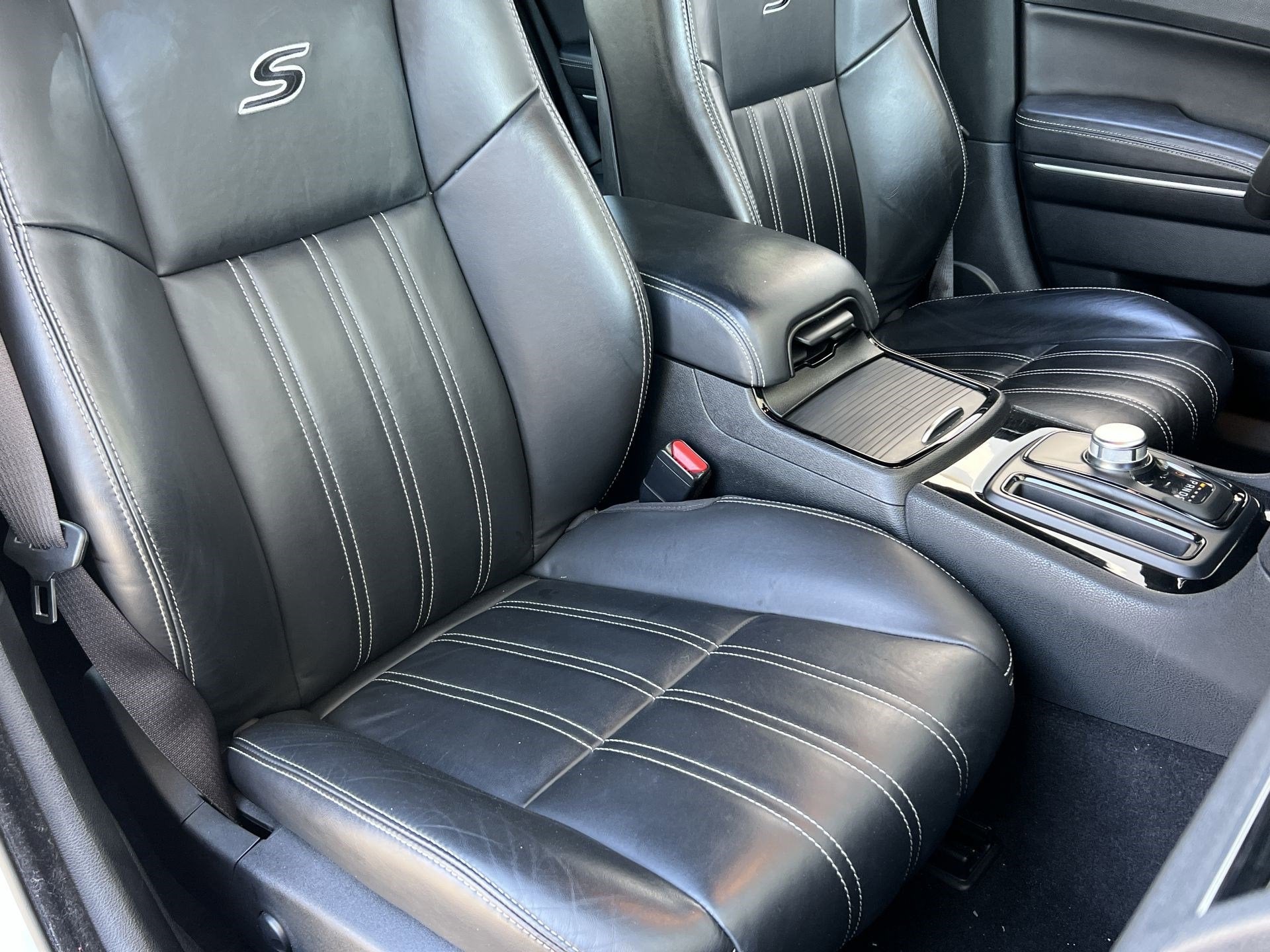 2023 Chrysler 300 300S