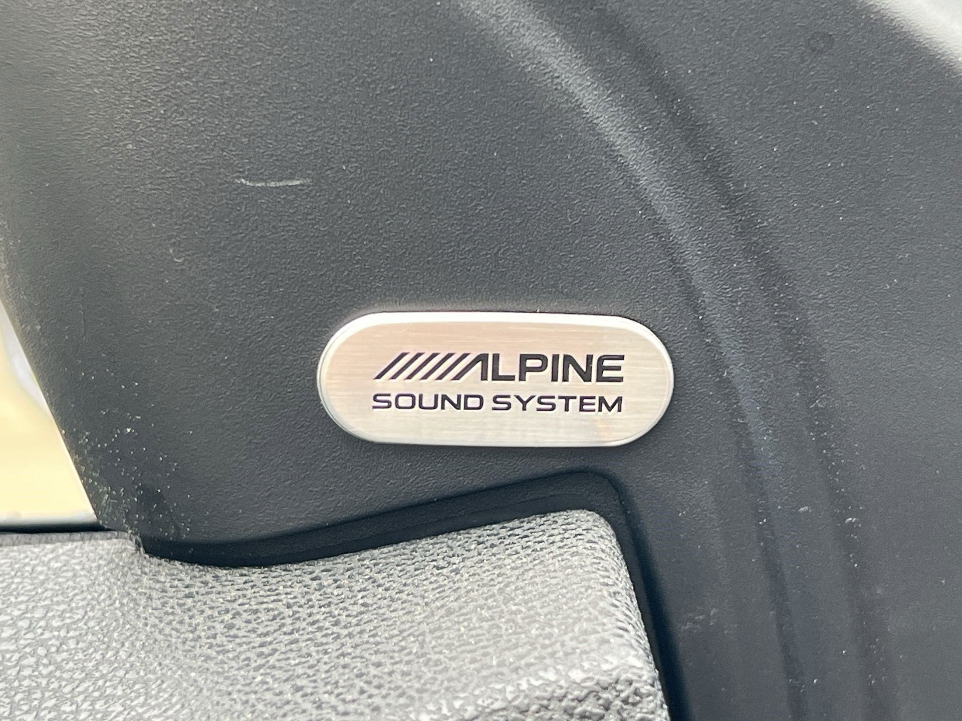 2023 Chrysler 300 300S