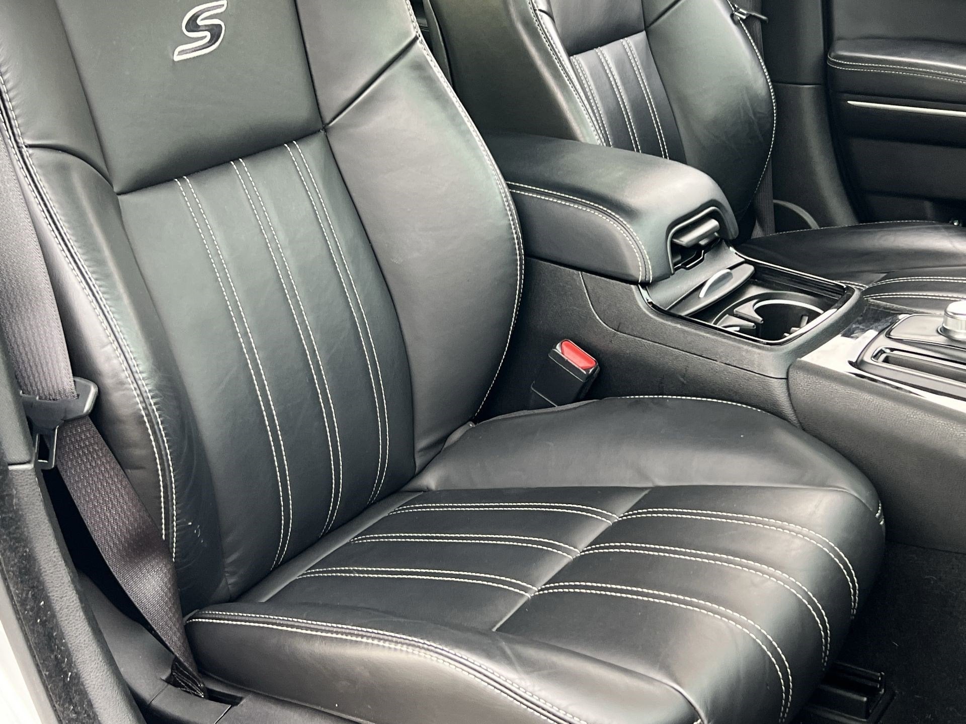 2023 Chrysler 300 300S