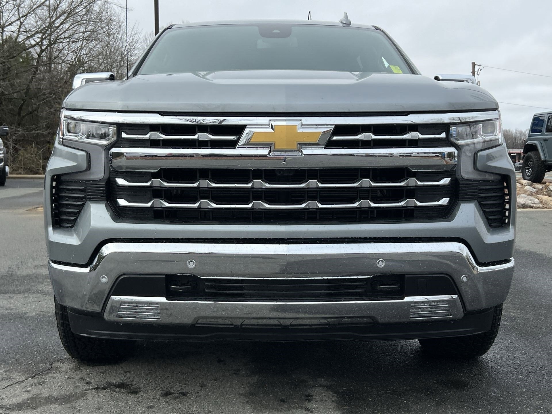 2025 Chevrolet Silverado 1500 LTZ