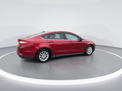2015 Ford Fusion S