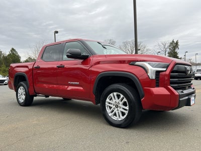 2022 Toyota Tundra 4WD SR5