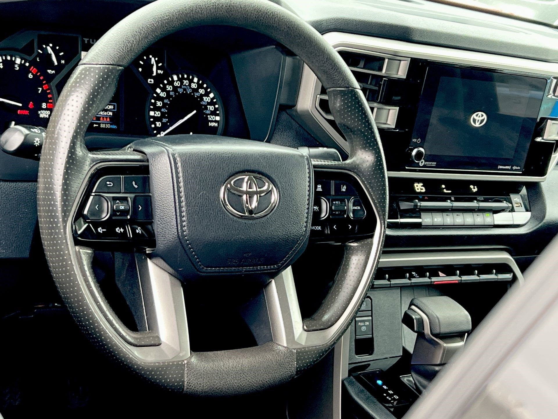 2022 Toyota Tundra 4WD SR5