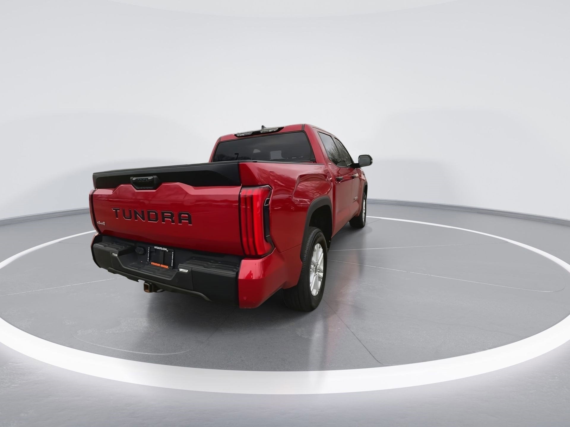 2022 Toyota Tundra 4WD SR5