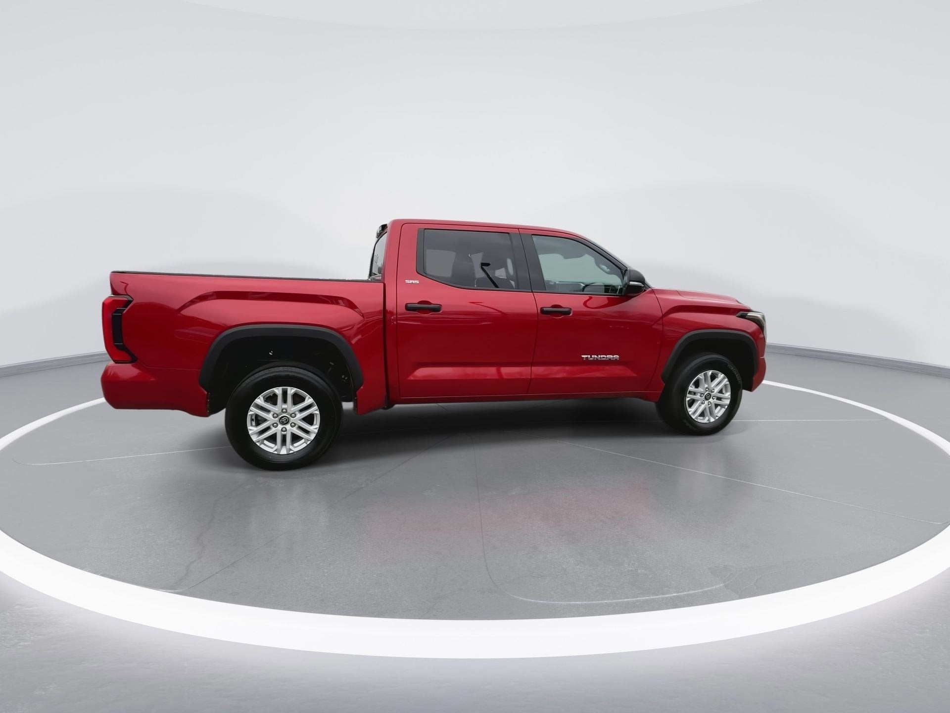 2022 Toyota Tundra 4WD SR5