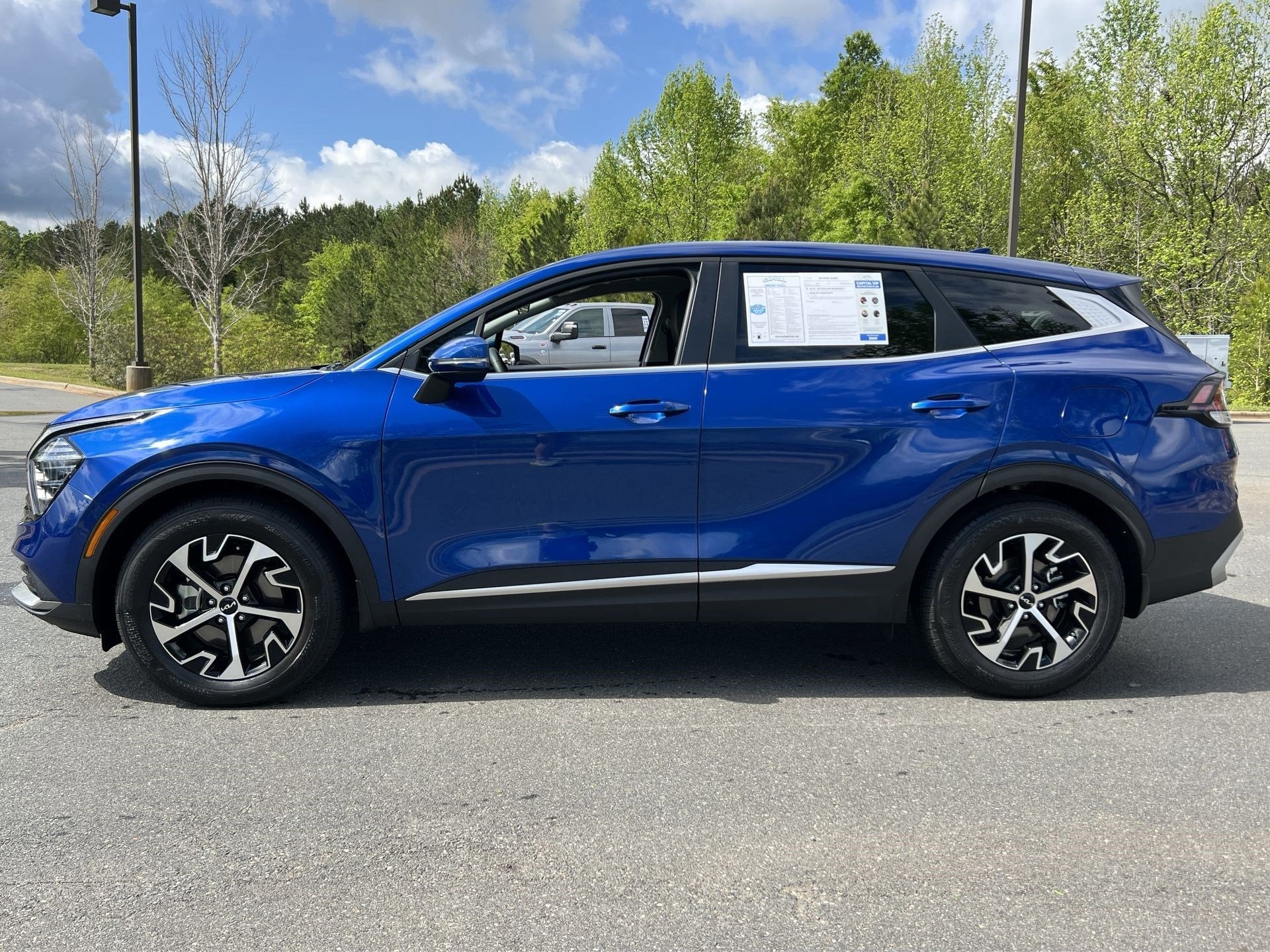 2025 Kia Sportage EX