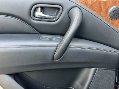 2018 INFINITI QX80 Base