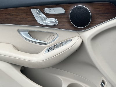 2021 Mercedes-Benz GLC GLC 300