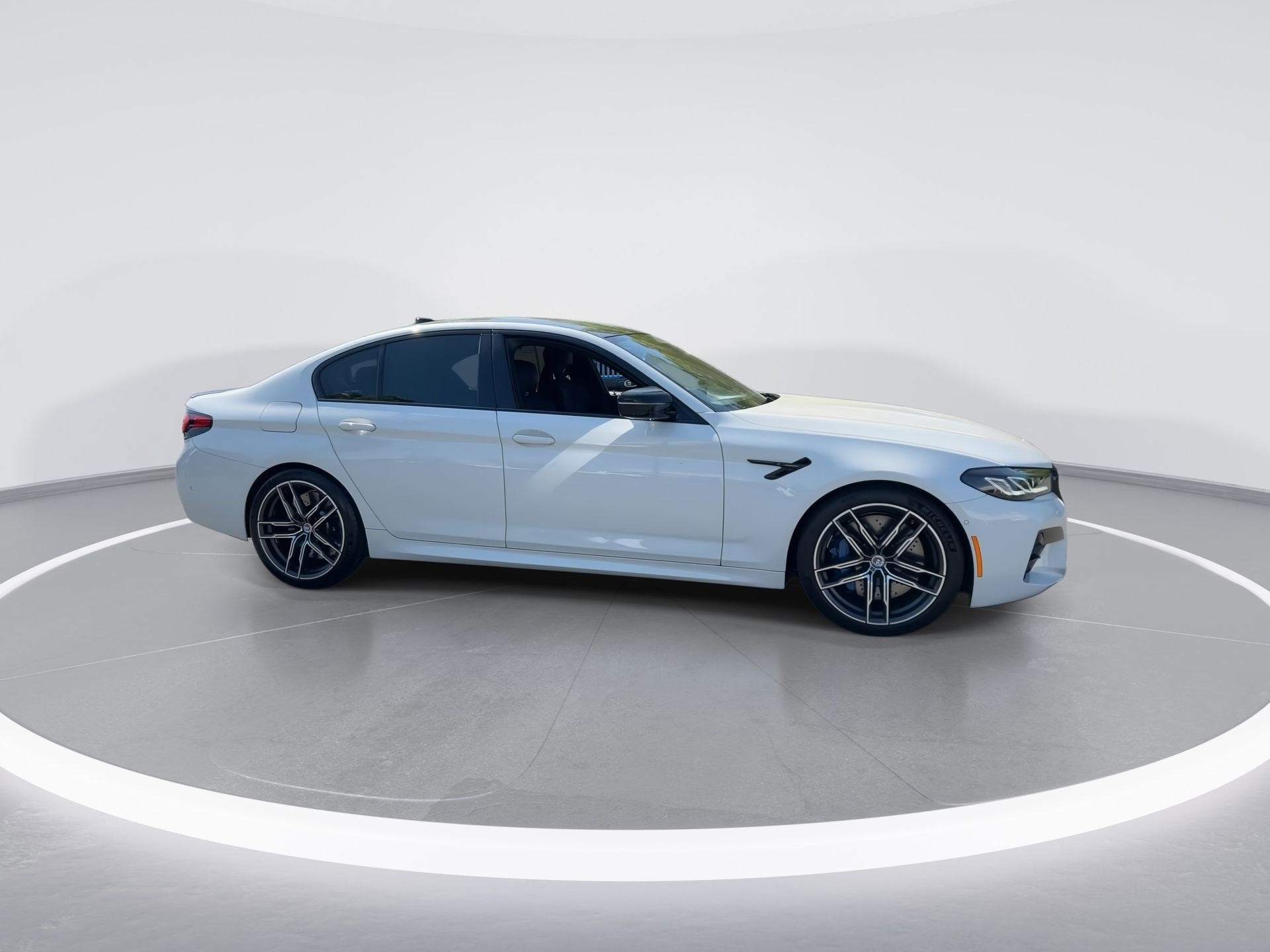 2023 BMW M5 Base