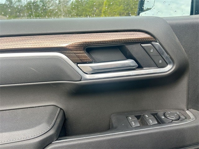 2025 Chevrolet Silverado 1500 LT LT1