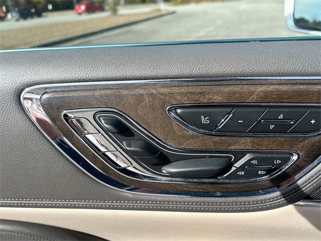 2018 Lincoln Continental Reserve