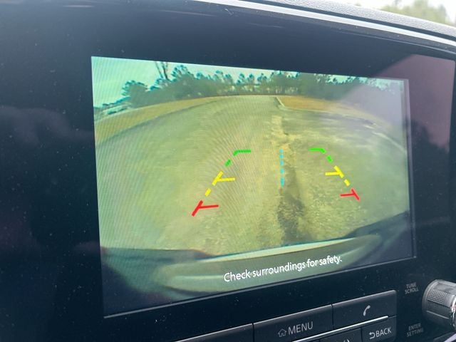 2024 Nissan Frontier SL