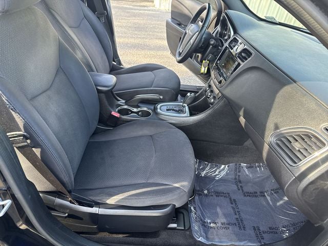 2014 Chrysler 200 Touring