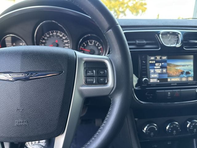 2014 Chrysler 200 Touring