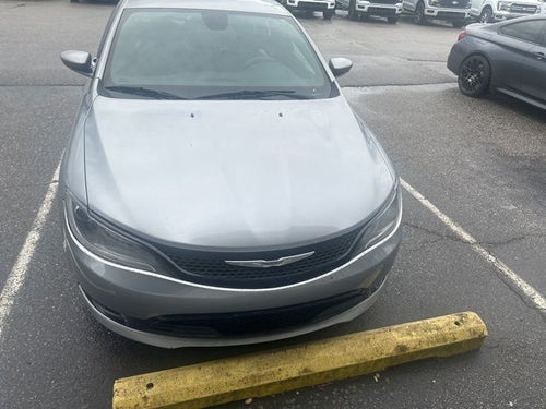 2015 Chrysler 200 S