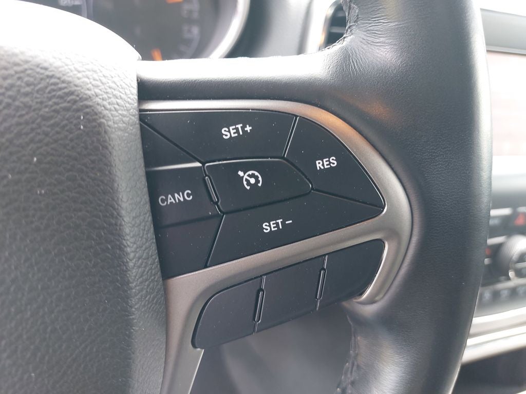 2020 Jeep Grand Cherokee Laredo E