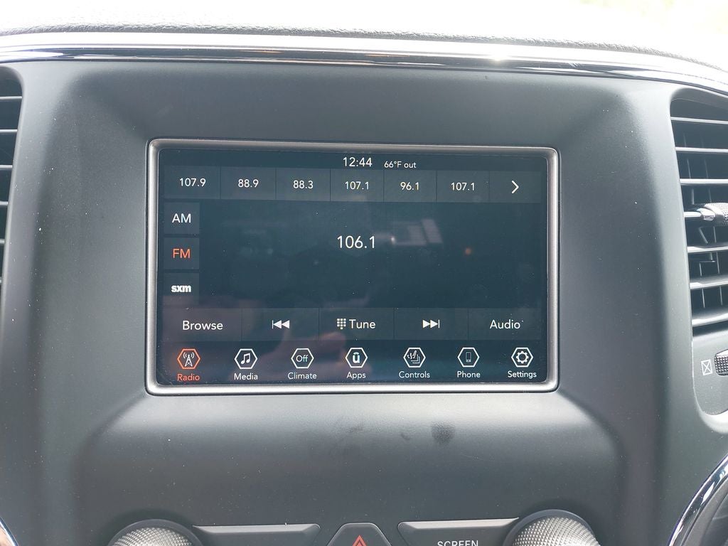 2020 Jeep Grand Cherokee Laredo E