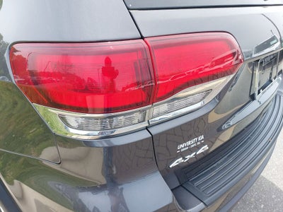 2020 Jeep Grand Cherokee Laredo E