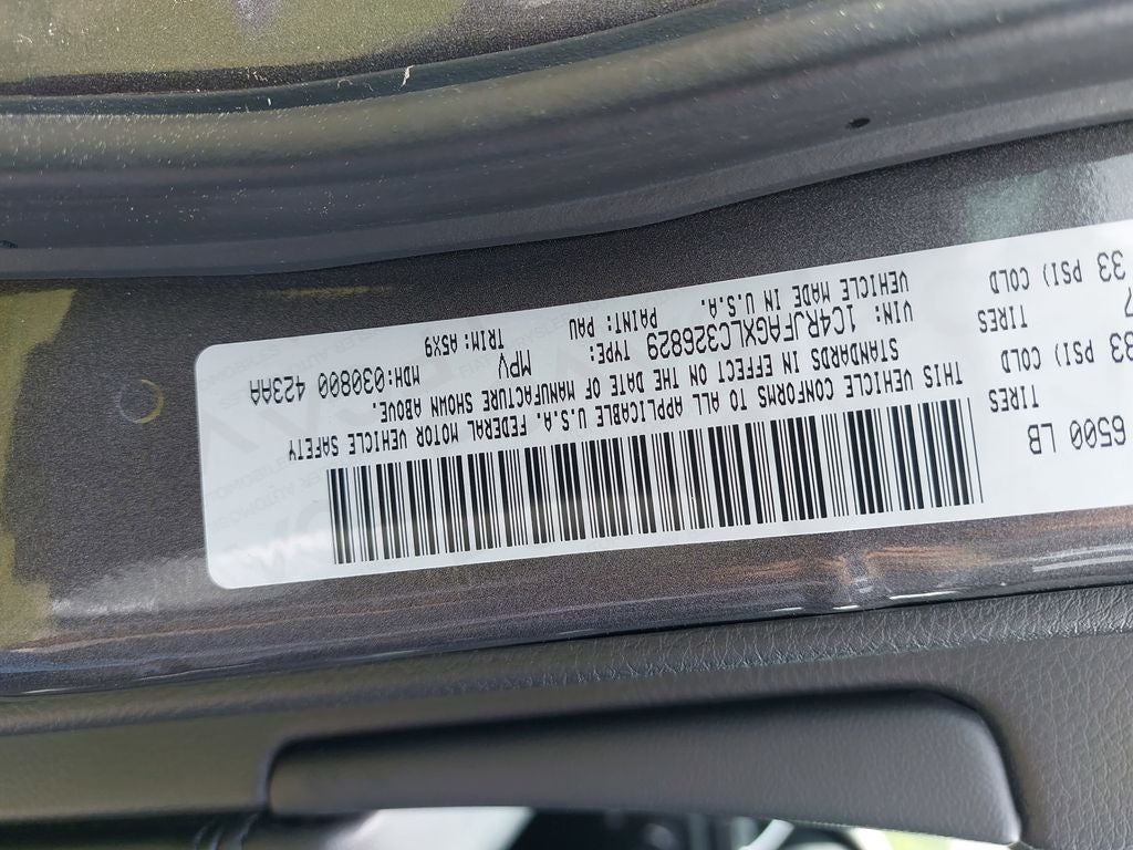 2020 Jeep Grand Cherokee Laredo E