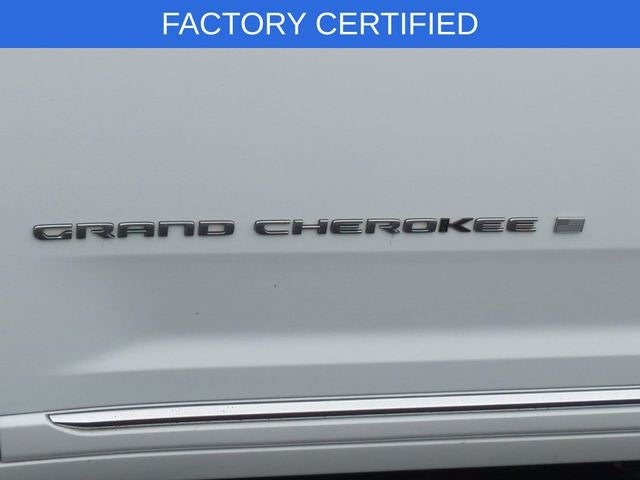 2022 Jeep Grand Cherokee Summit