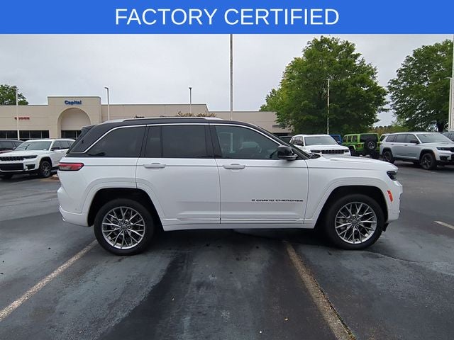 2022 Jeep Grand Cherokee Summit