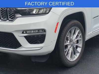 2022 Jeep Grand Cherokee Summit