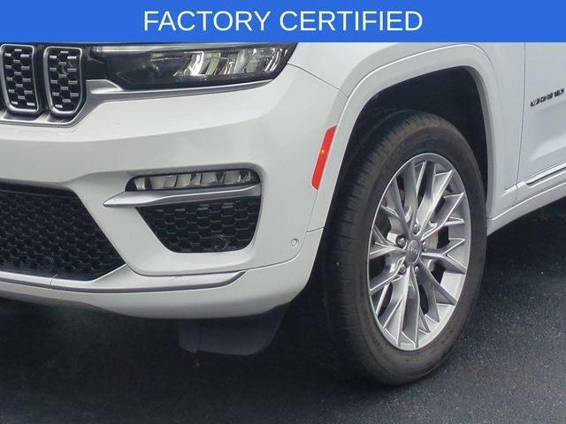2022 Jeep Grand Cherokee Summit