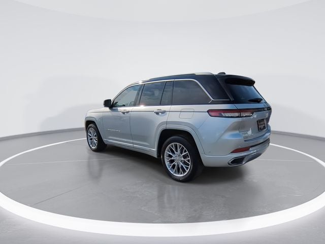 2023 Jeep Grand Cherokee Summit