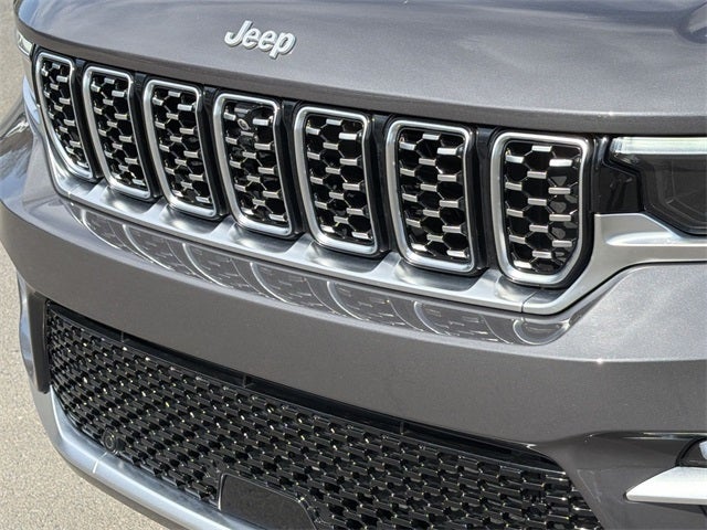 2025 Jeep Grand Cherokee Summit