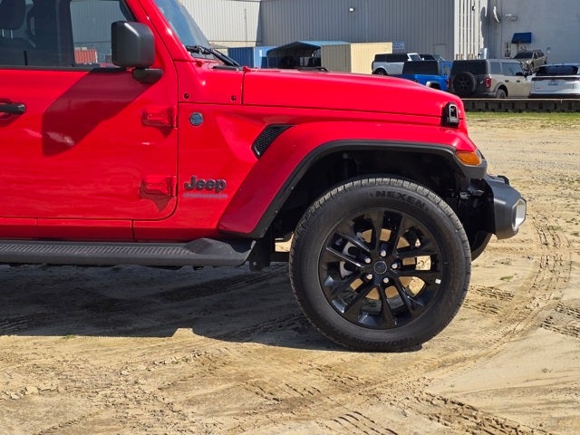 2025 Jeep Wrangler Sahara 4xe