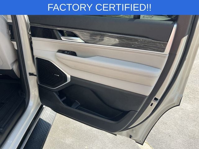 2022 Jeep Wagoneer Series III