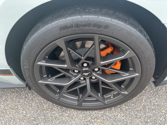 2022 Ford Mustang Mach 1