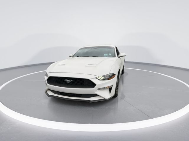 2021 Ford Mustang EcoBoost
