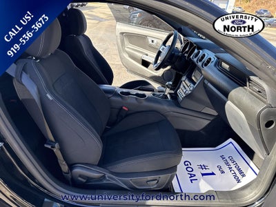 2022 Ford Mustang EcoBoost