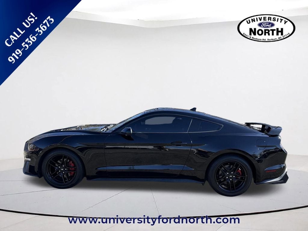 2022 Ford Mustang EcoBoost