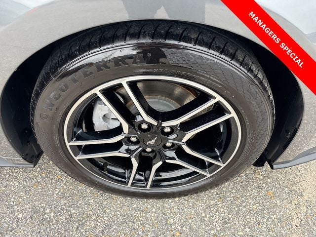 2022 Ford Mustang EcoBoost Premium