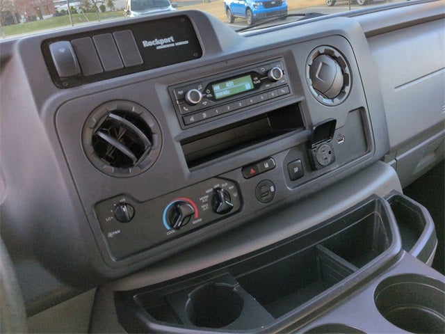 2023 Ford E-350SD BOX VAN W/ RAMP Cutaway